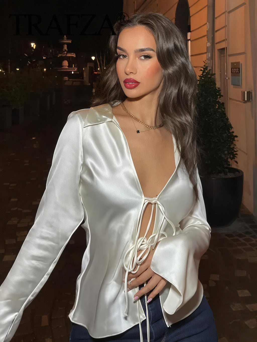 Elegante Bluse mit Bindedetail