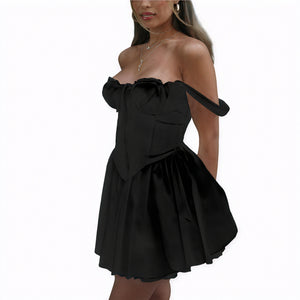 Elegantes Kleid mit femininen Akzenten