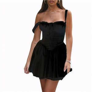 Elegantes Kleid mit femininen Akzenten