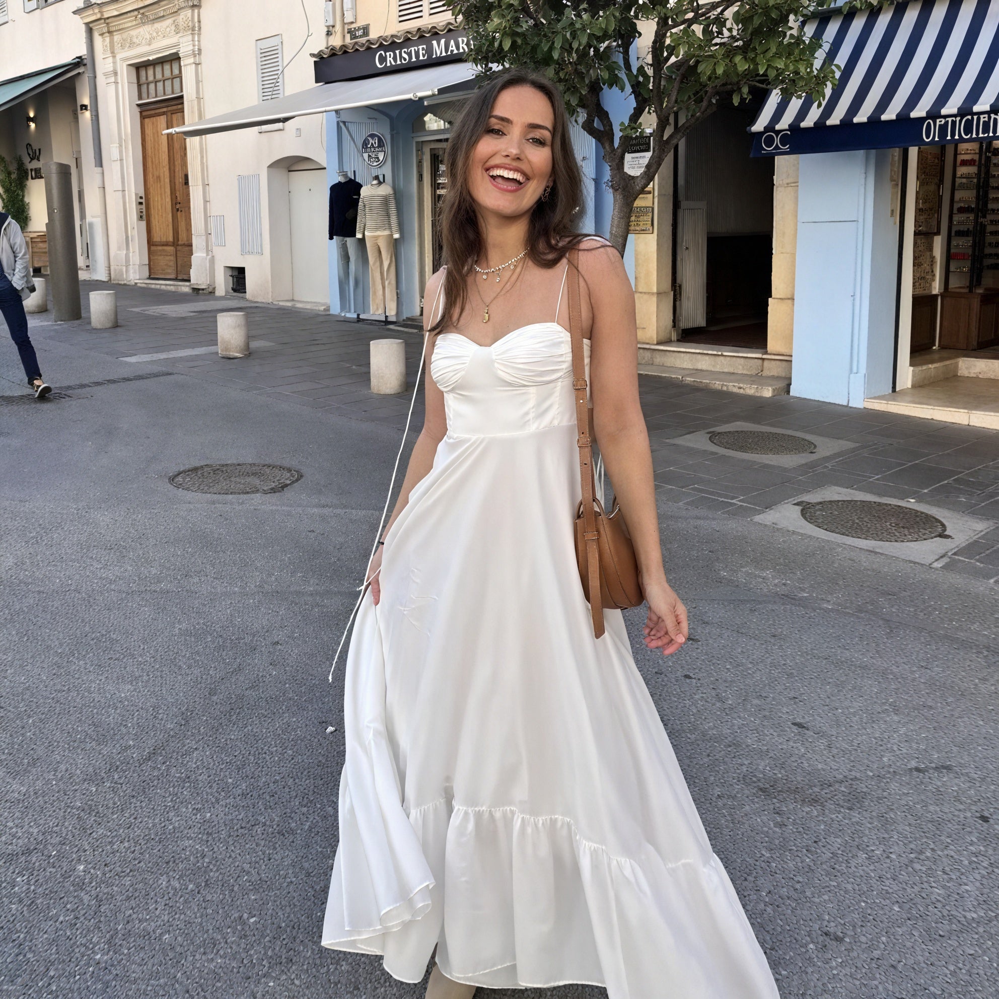 Kleidhaus Damen Weißes Bustier-Kleid – Gestufter Rock, Spaghettiträger-81821-9e13b2c1-4fce-445f-bc94-36919fb47b09