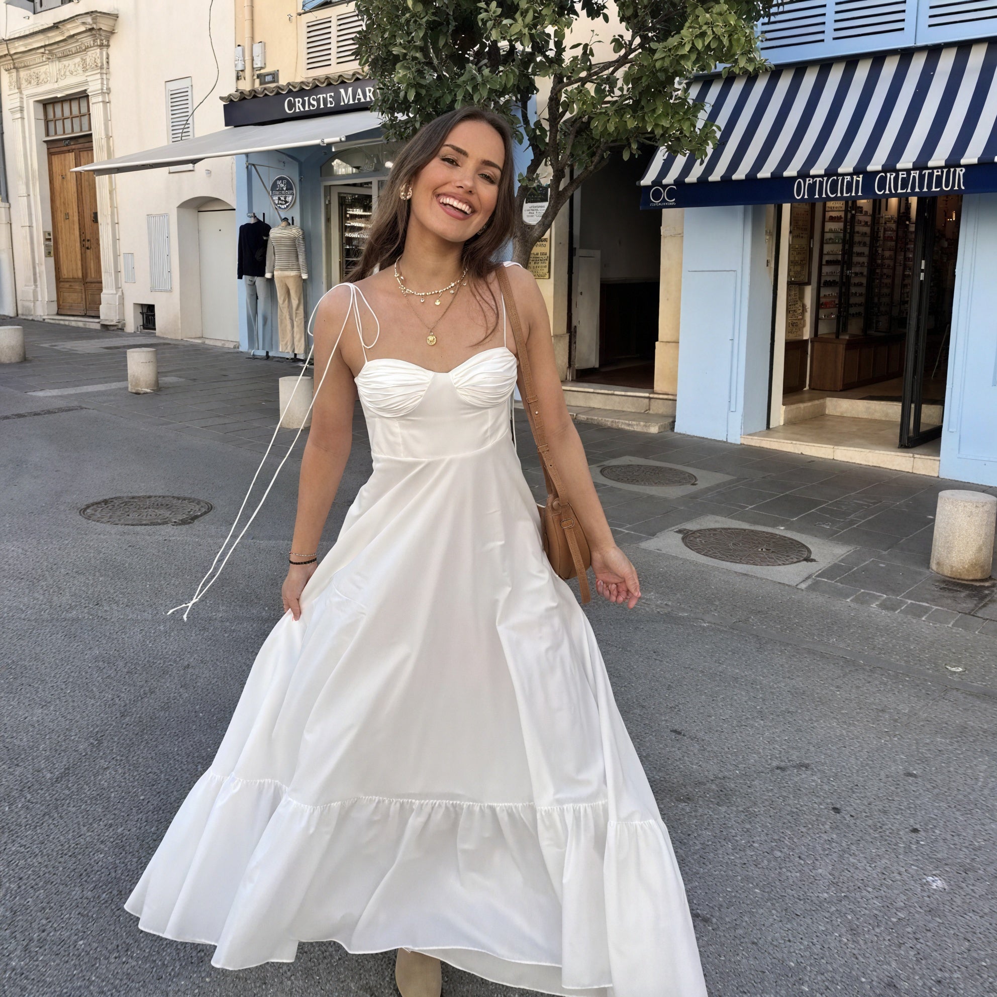 Kleidhaus Damen Weißes Bustier-Kleid – Gestufter Rock, Spaghettiträger-81821-4af97af2-202b-4c45-b807-32146c6a5a40