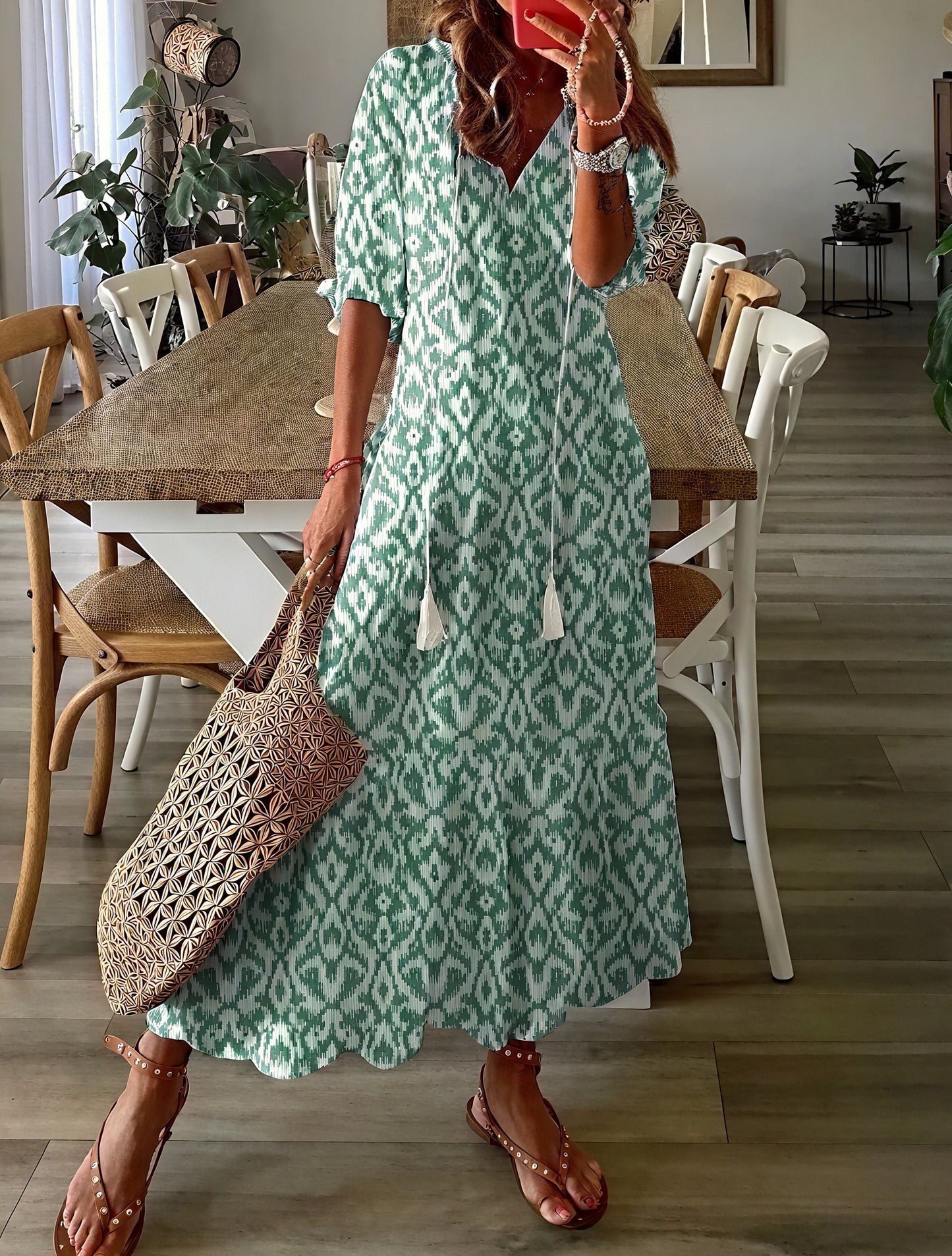 Fließendes Kleid mit floralem Muster