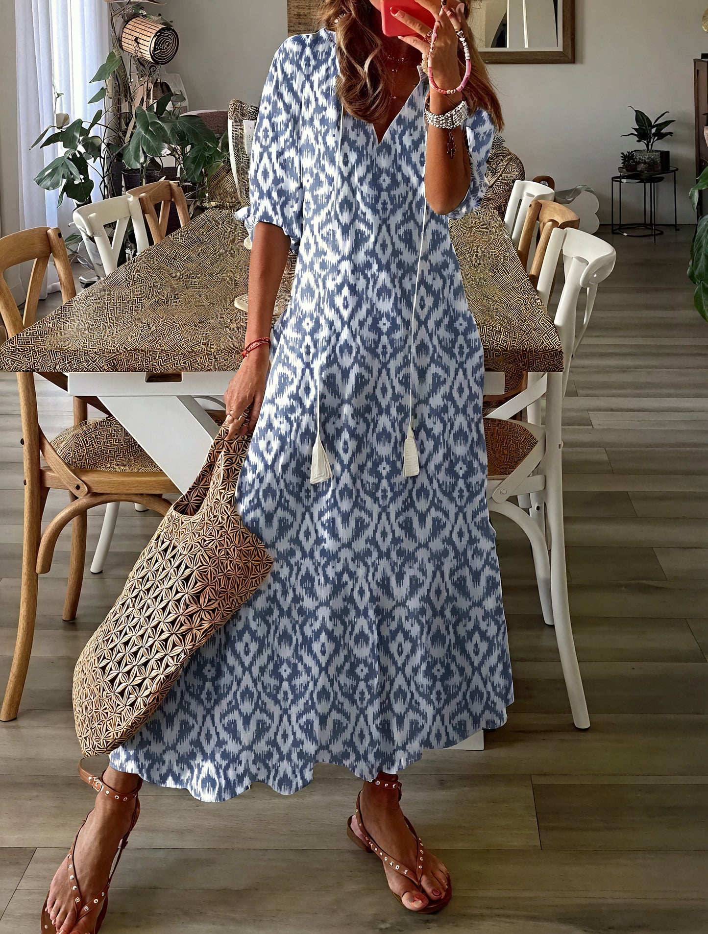 Fließendes Kleid mit floralem Muster