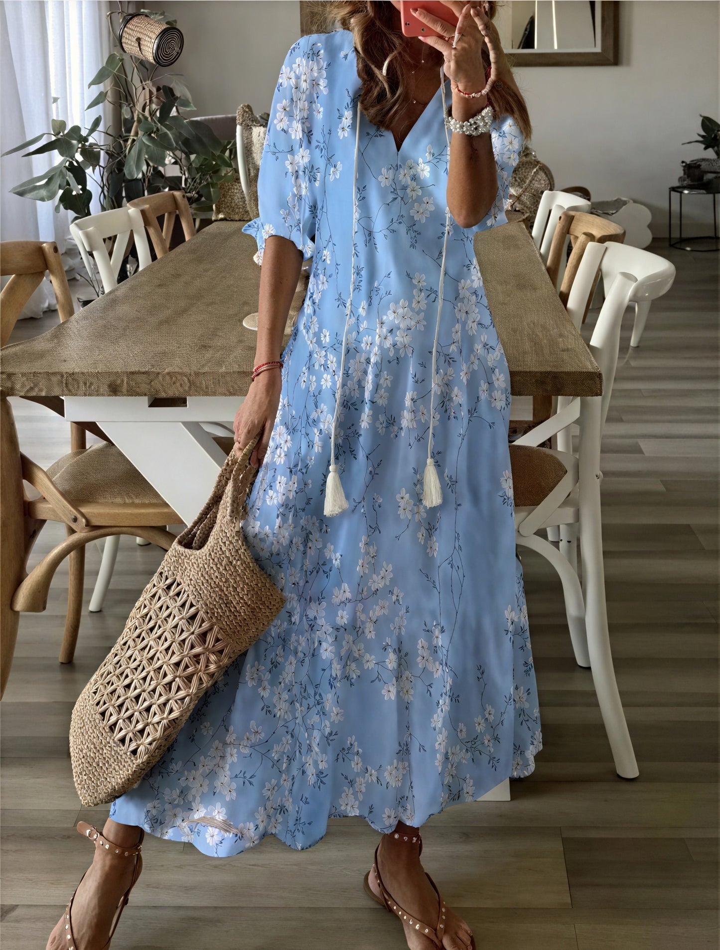 Fließendes Kleid mit floralem Muster
