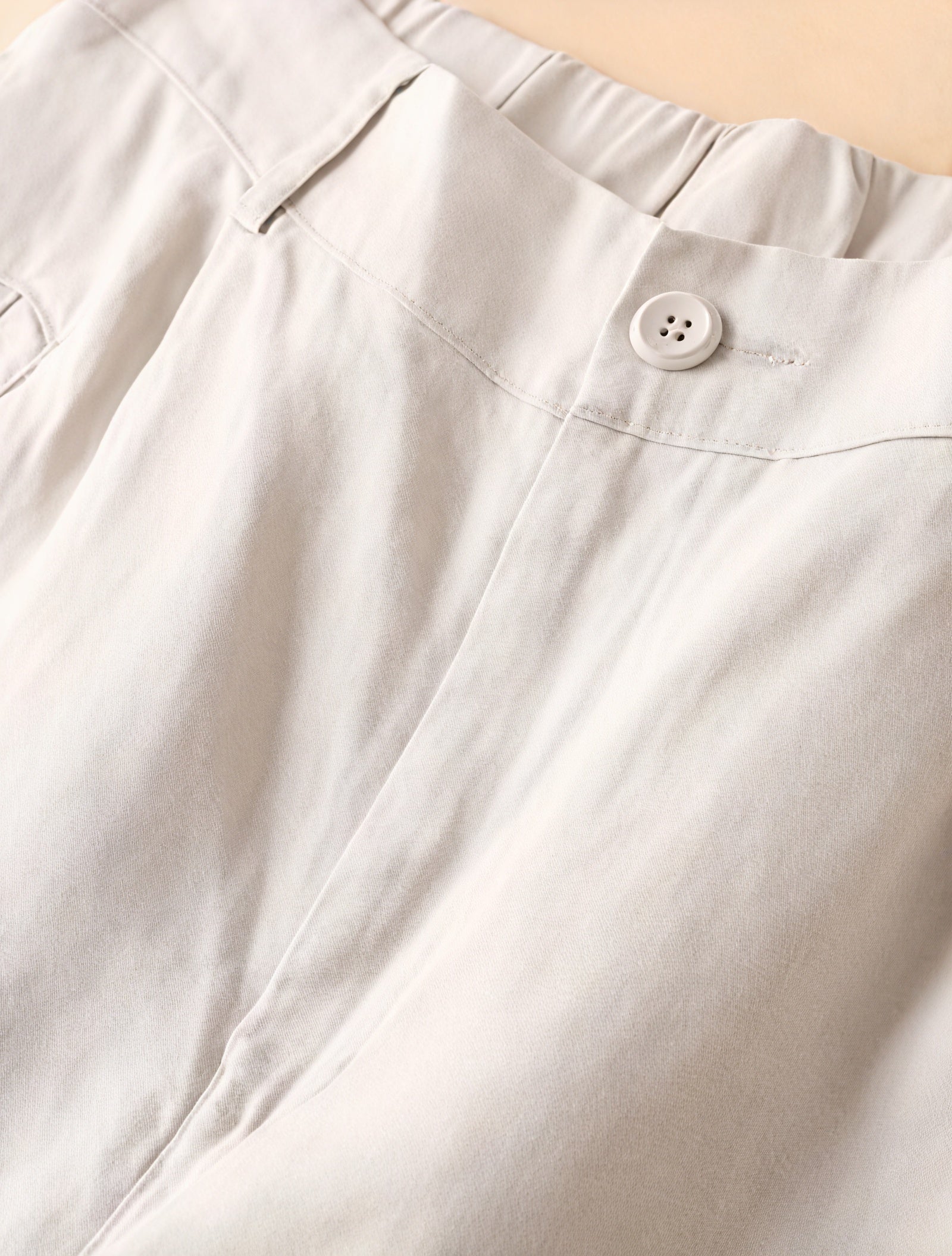 Weitgeschnittene Culottes mit hohem Bund