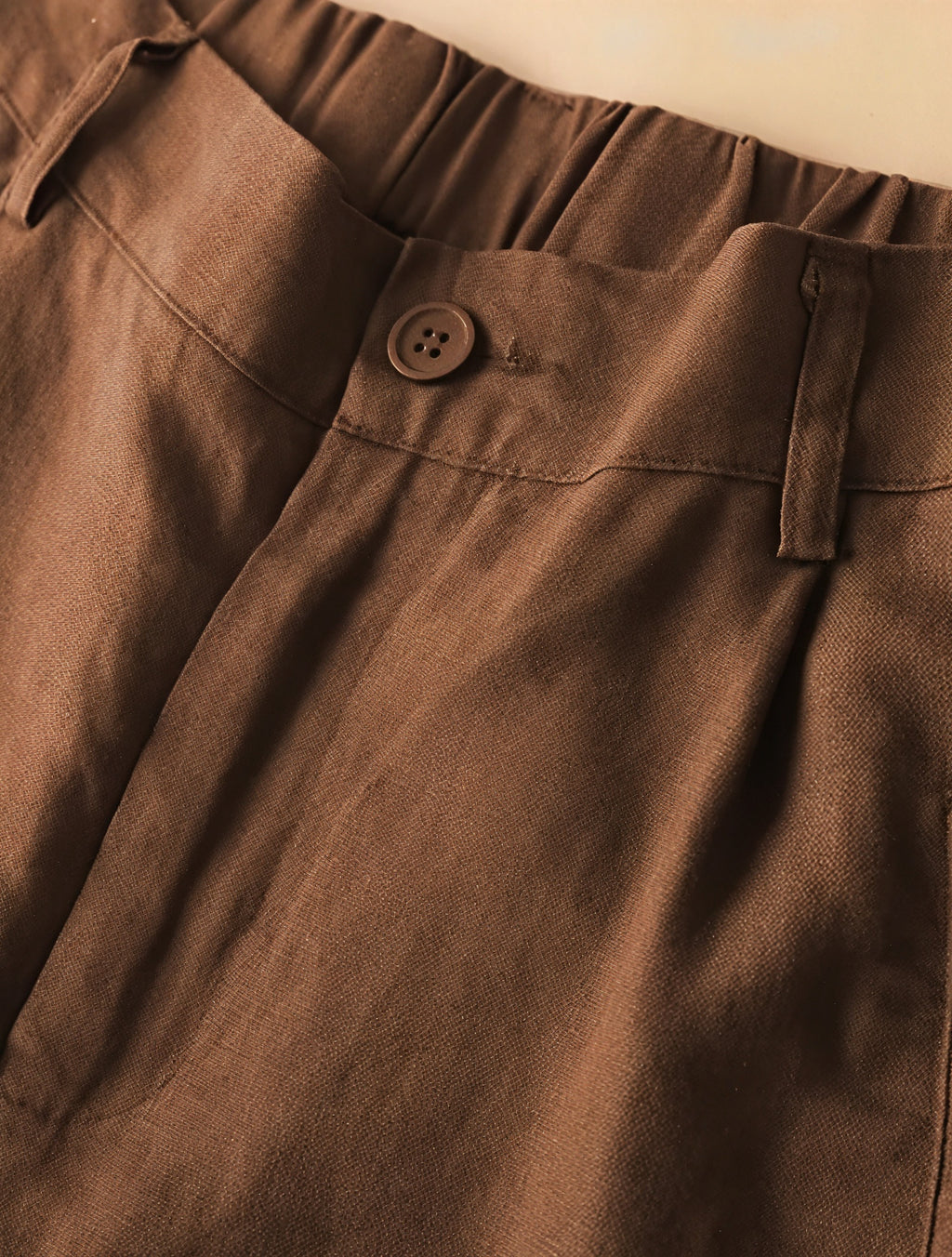 Weitgeschnittene Culottes mit hohem Bund