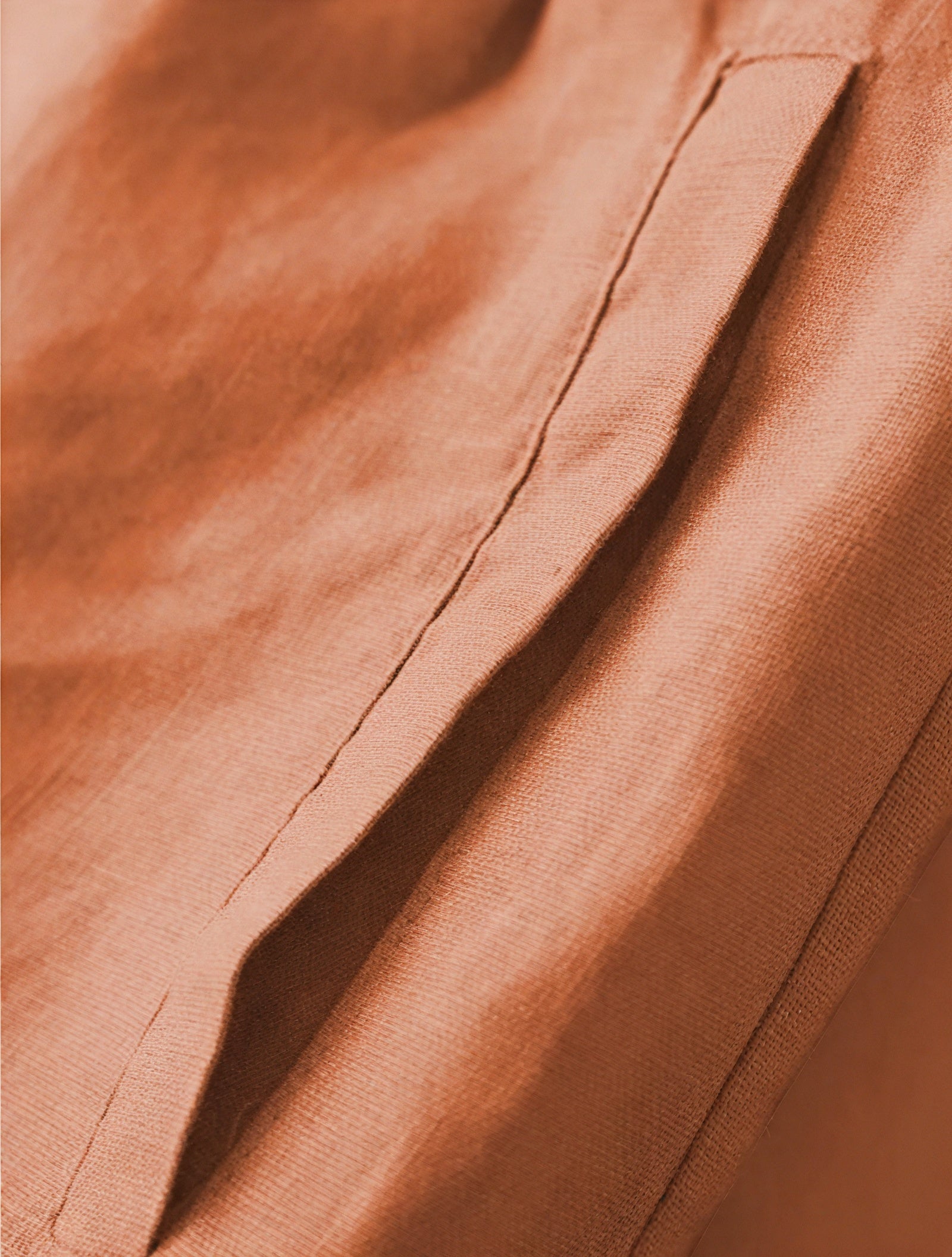 Weitgeschnittene Culottes mit hohem Bund