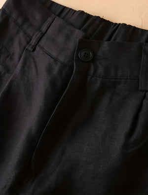 Weitgeschnittene Culottes mit hohem Bund