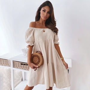 Sommerliches Kleid mit A-Linien-Schnitt