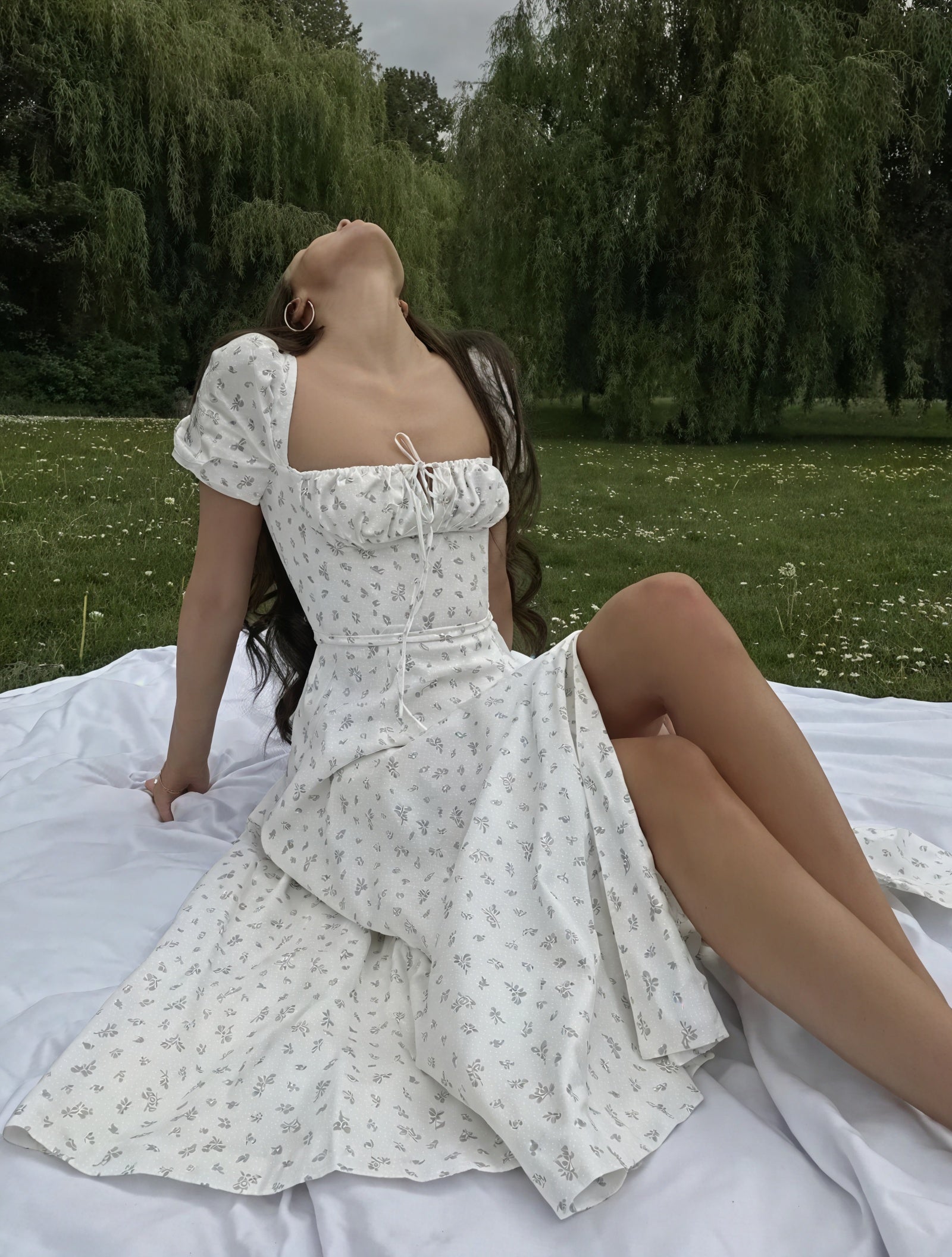 Geblümtes Maxikleid Eckiger Ausschnitt Puffärmel Hoher Schlitz Romantischer Sommerlook-82654-dccc2520-7857-4702-bc86-f3fc7a67be2c