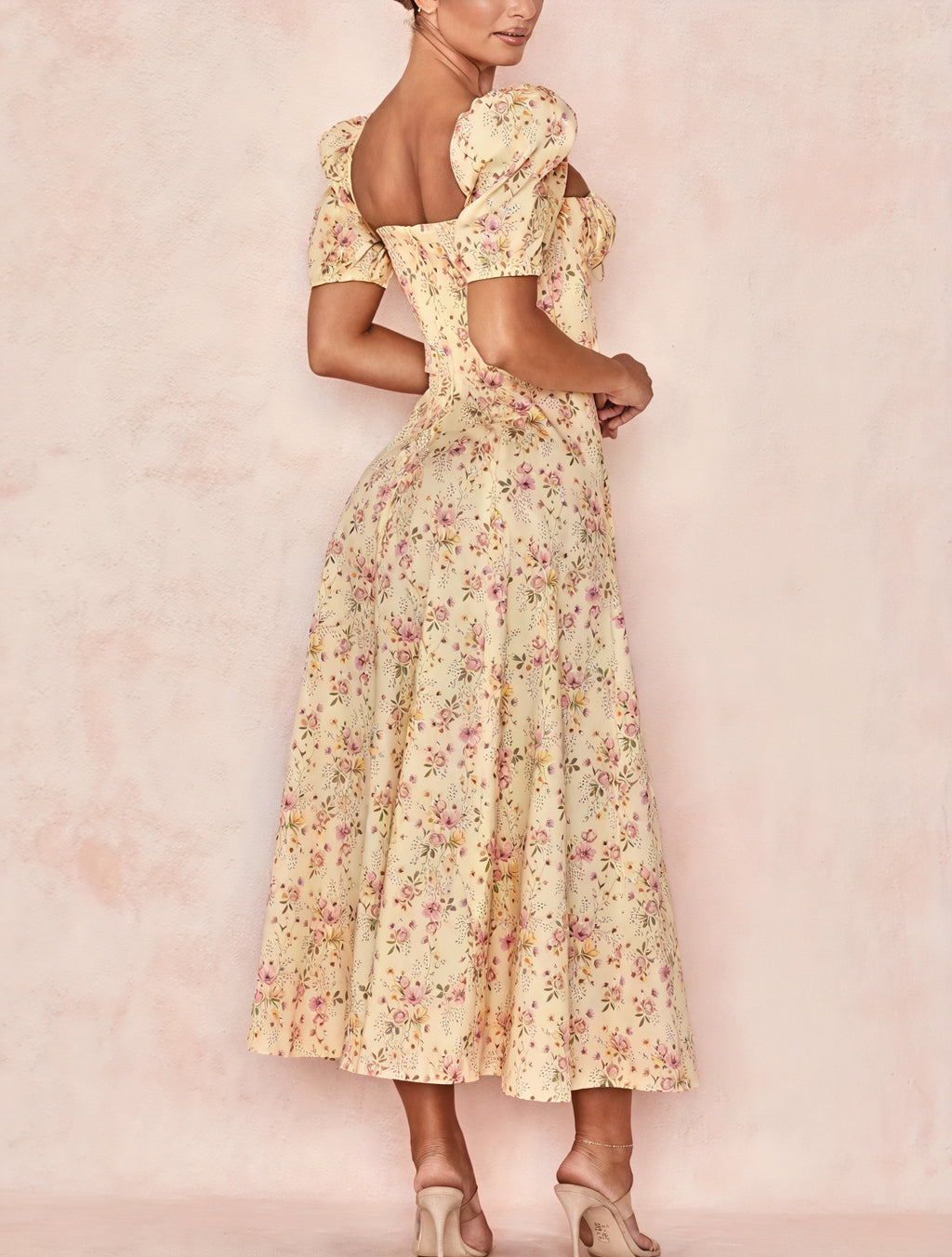 Geblümtes Maxikleid Eckiger Ausschnitt Puffärmel Hoher Schlitz Romantischer Sommerlook-82654-0482daa6-6141-43c5-9c78-f15b2f43083a