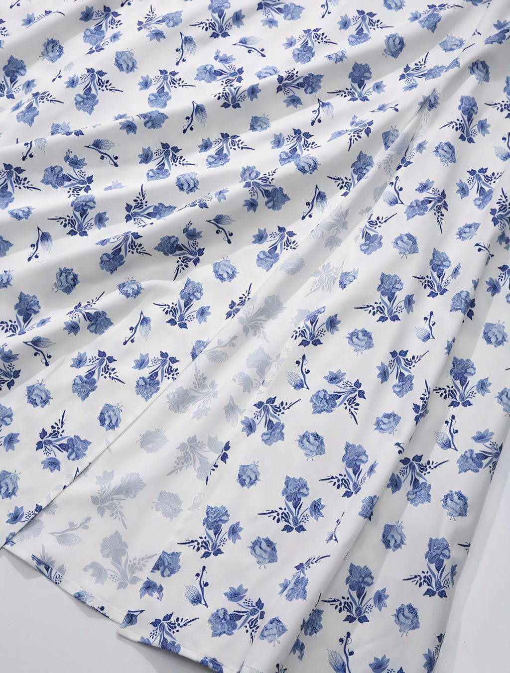 Geblümtes Maxikleid Eckiger Ausschnitt Puffärmel Hoher Schlitz Romantischer Sommerlook-82654-00b987d8-2741-45ca-8dd1-7e029b1f505d