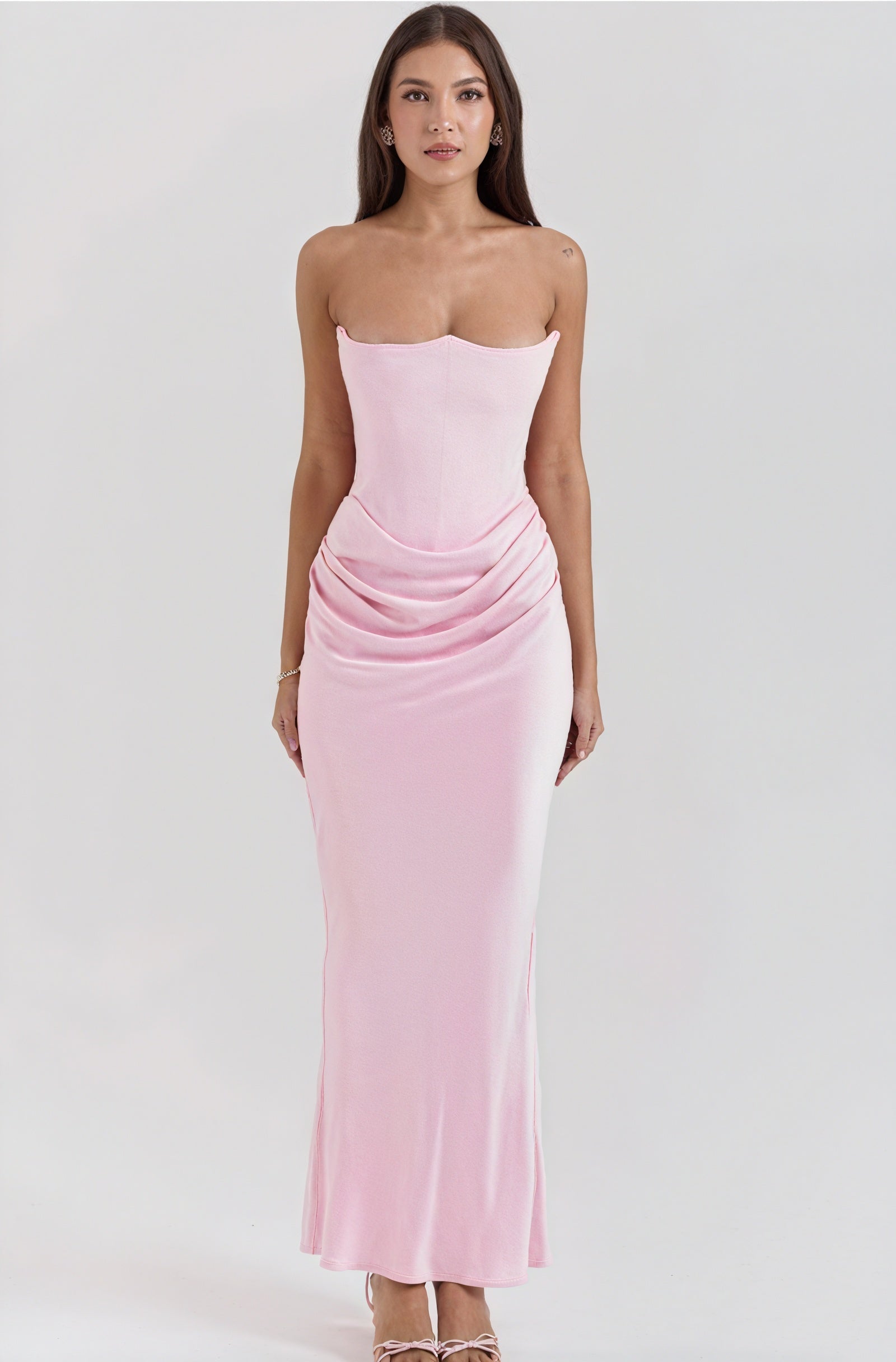 Figurbetontes Kleid für unvergessliche Momente