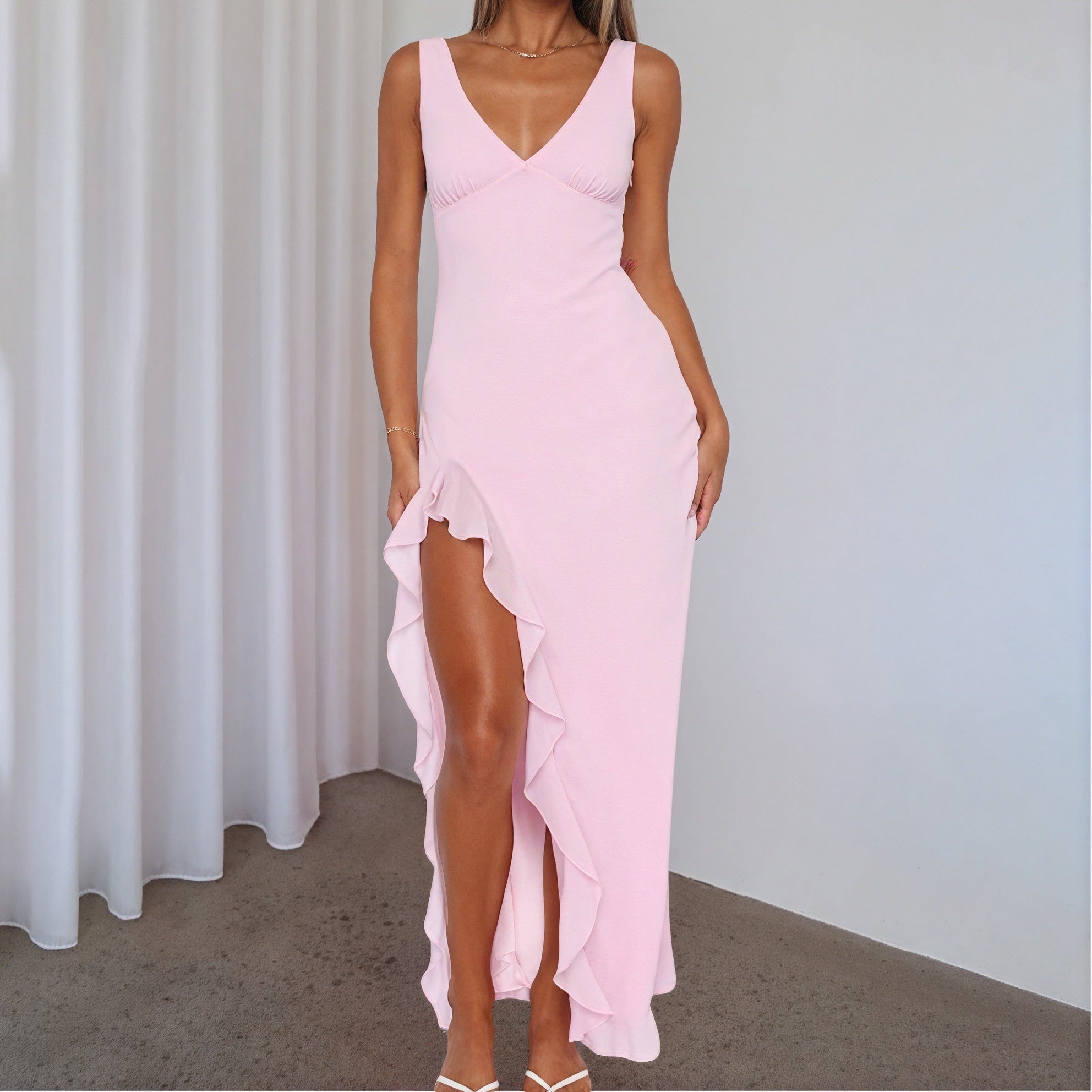 Paige | Elegant Sleeveless V-Neck Maxi Dress with Asymmetrical Slit - Image 2