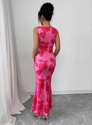 Anmutiges Kleid mit floralem Akzent