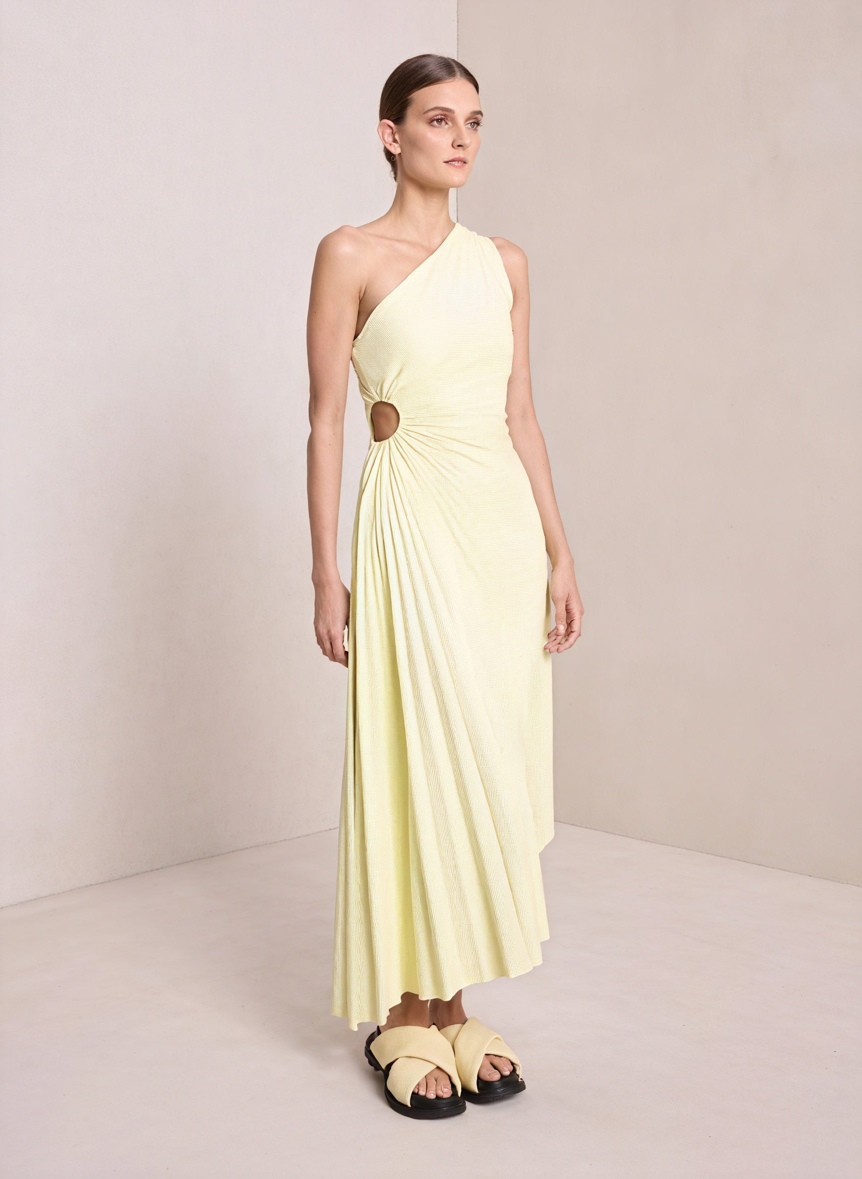 Damen Kleid – One-Shoulder, Plissierter Stoff, Asymmetrischer Saum, Elegant-83236-efc92923-2625-4470-9f98-742035a93e74