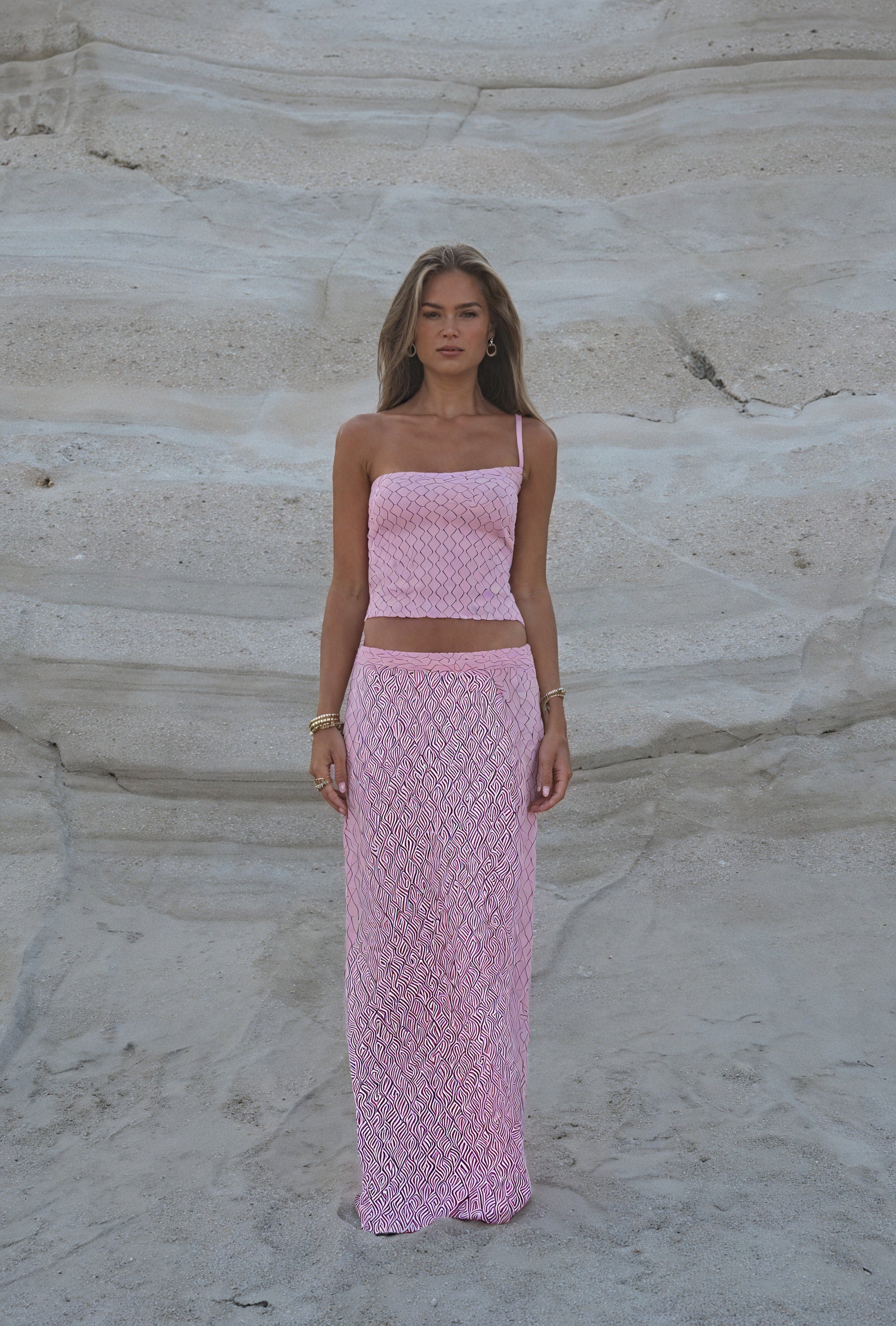 Damen Zweiteiler-Set – Pink Weiß Gestreift, Trägerloses Top, Fließender Maxi-Rock-83557-a41aaa35-27a8-45f6-b36c-a6630ee02adf