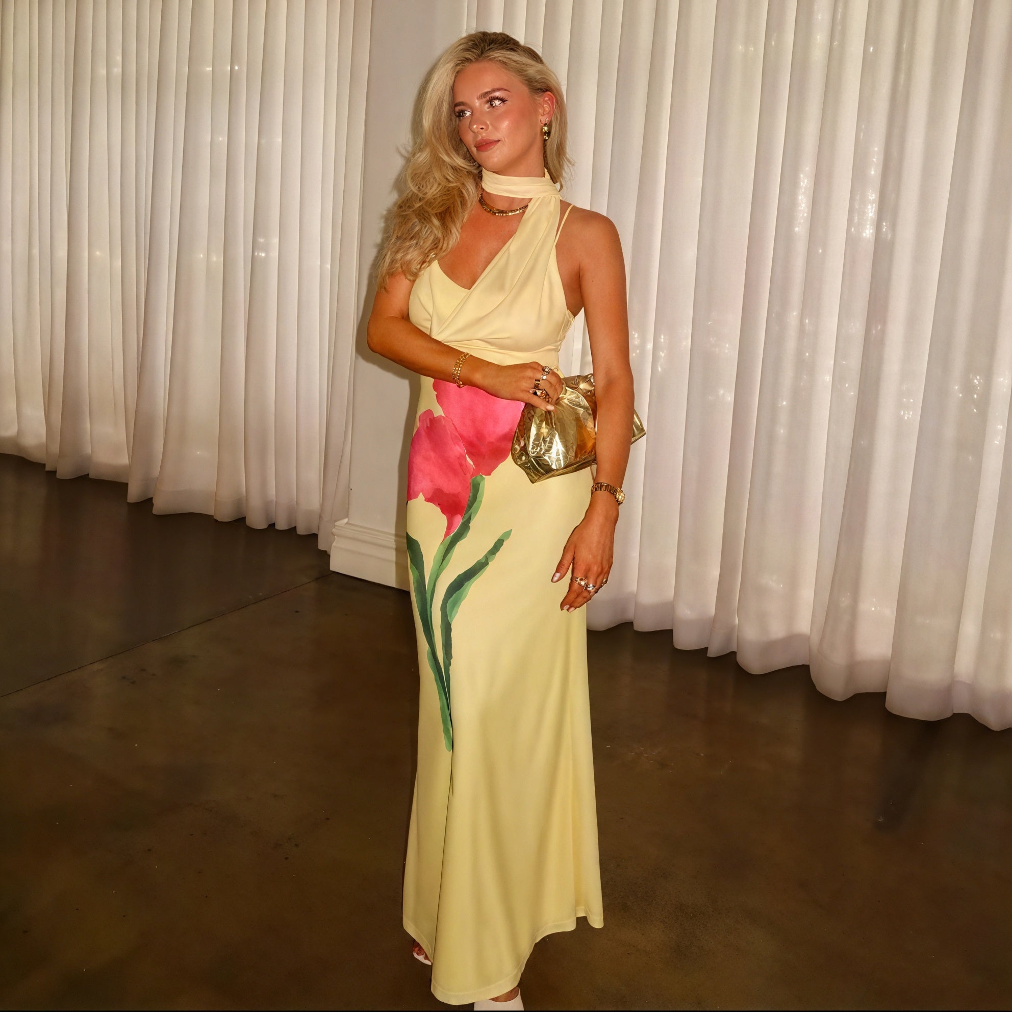 Damen Maxi-Kleid – Gelb, Blumenmuster, Neckholder, Fließend-83591-6701cd67-b004-4fcb-b030-872bbb64b395