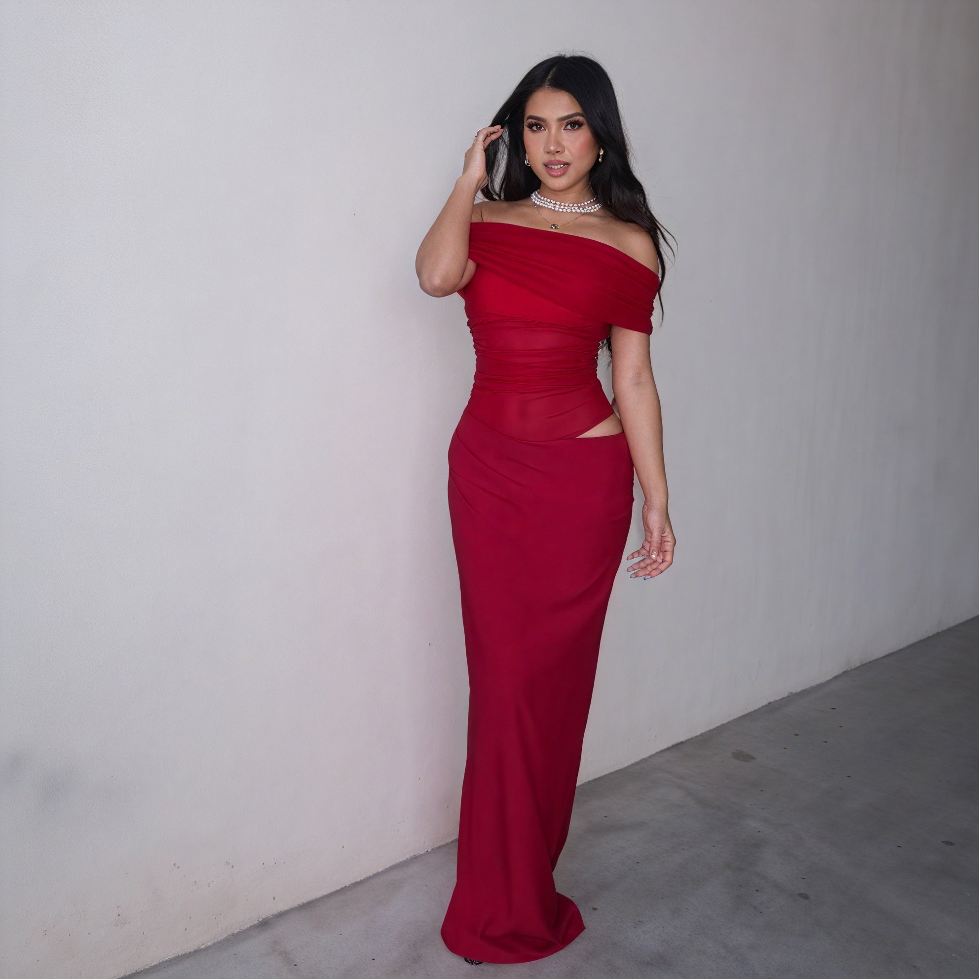 Damen Maxikleid – Schulterfrei, Taillenausschnitt, Bodenlang, Fließender Stoff-83596-e781d9a5-6f10-4f8c-bb83-5b39f496cfec