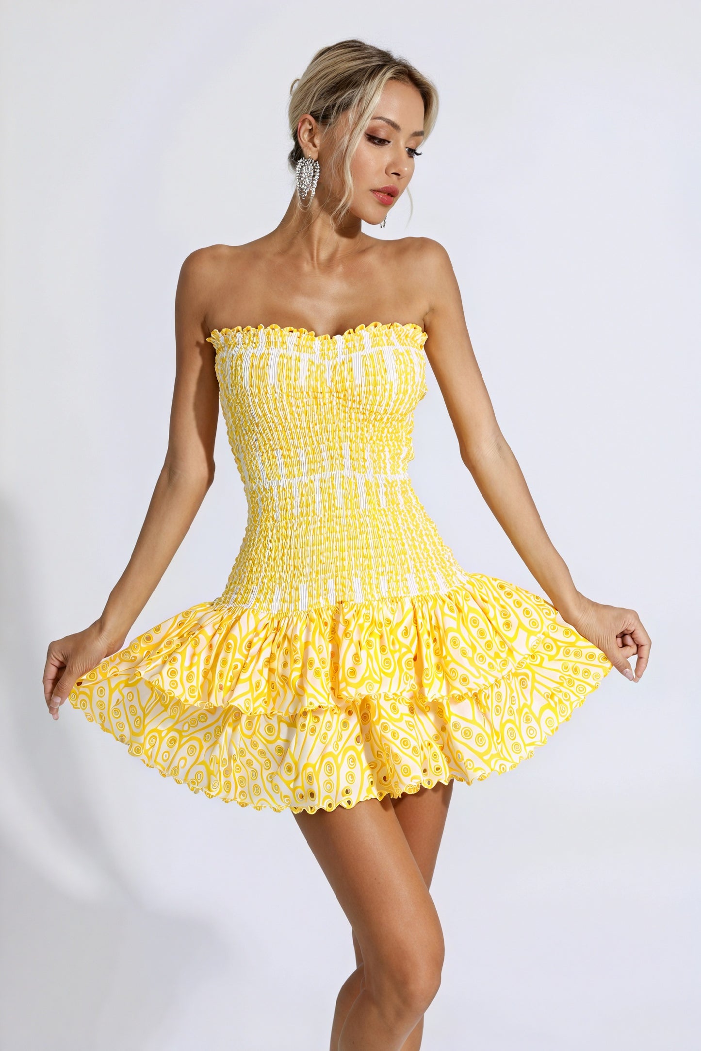 Damen Kleid Gelb Weiß Gemustert Trägerlos Rüschenausschnitt Mini Smock-83597-8ee10531-3403-4339-aefe-a918a41a09b3