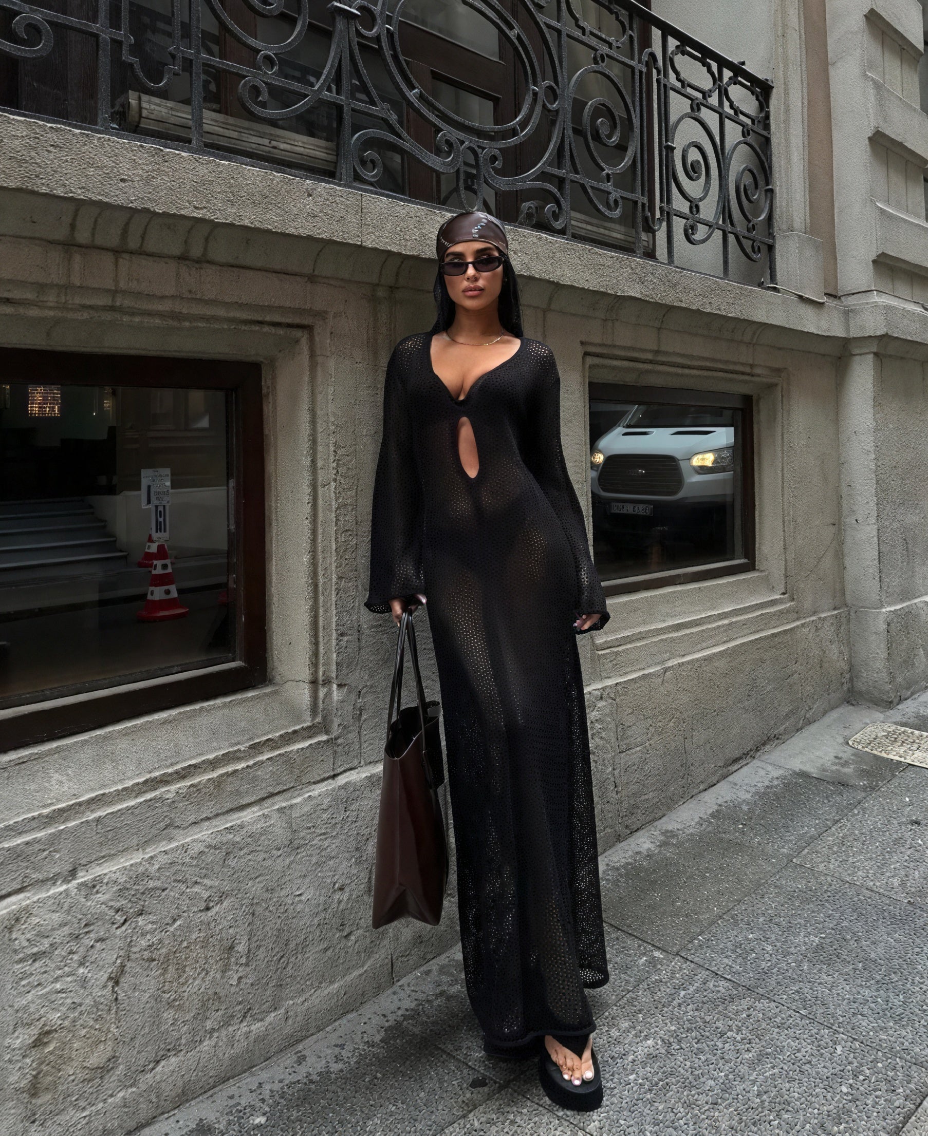 Damen Maxi-Strandkleid – Transparent, Strick, Cutouts, Lange Ärmel-83803-352f5764-6a23-4789-86b7-2a255c022f80