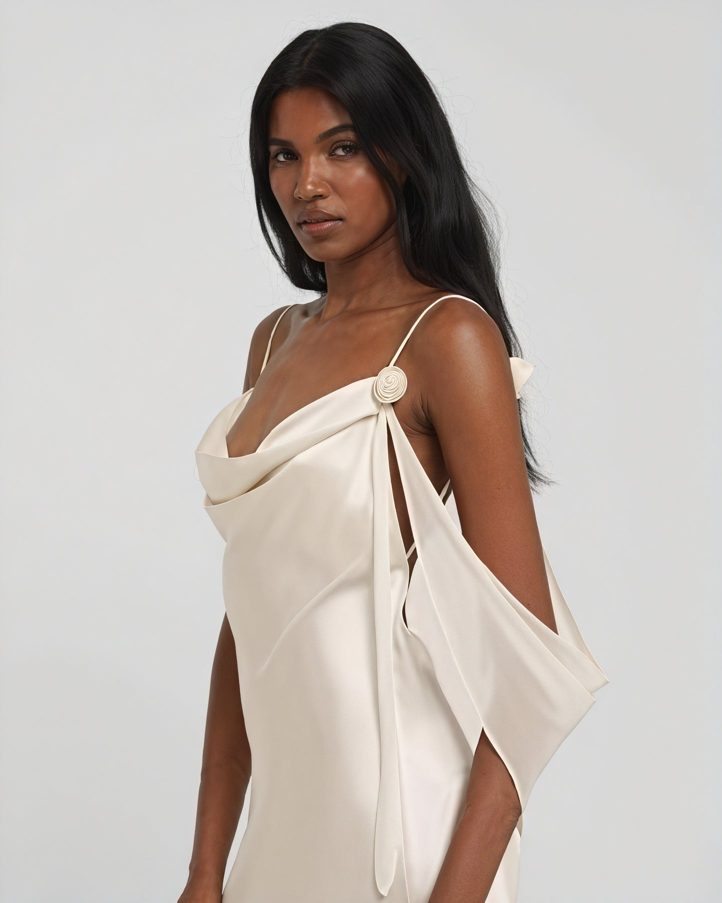 Damen Satin Maxikleid – Wasserfallausschnitt, Spaghettiträger, bodenlang-83831-b760b857-21dd-416e-a020-dfa62c8cadb4