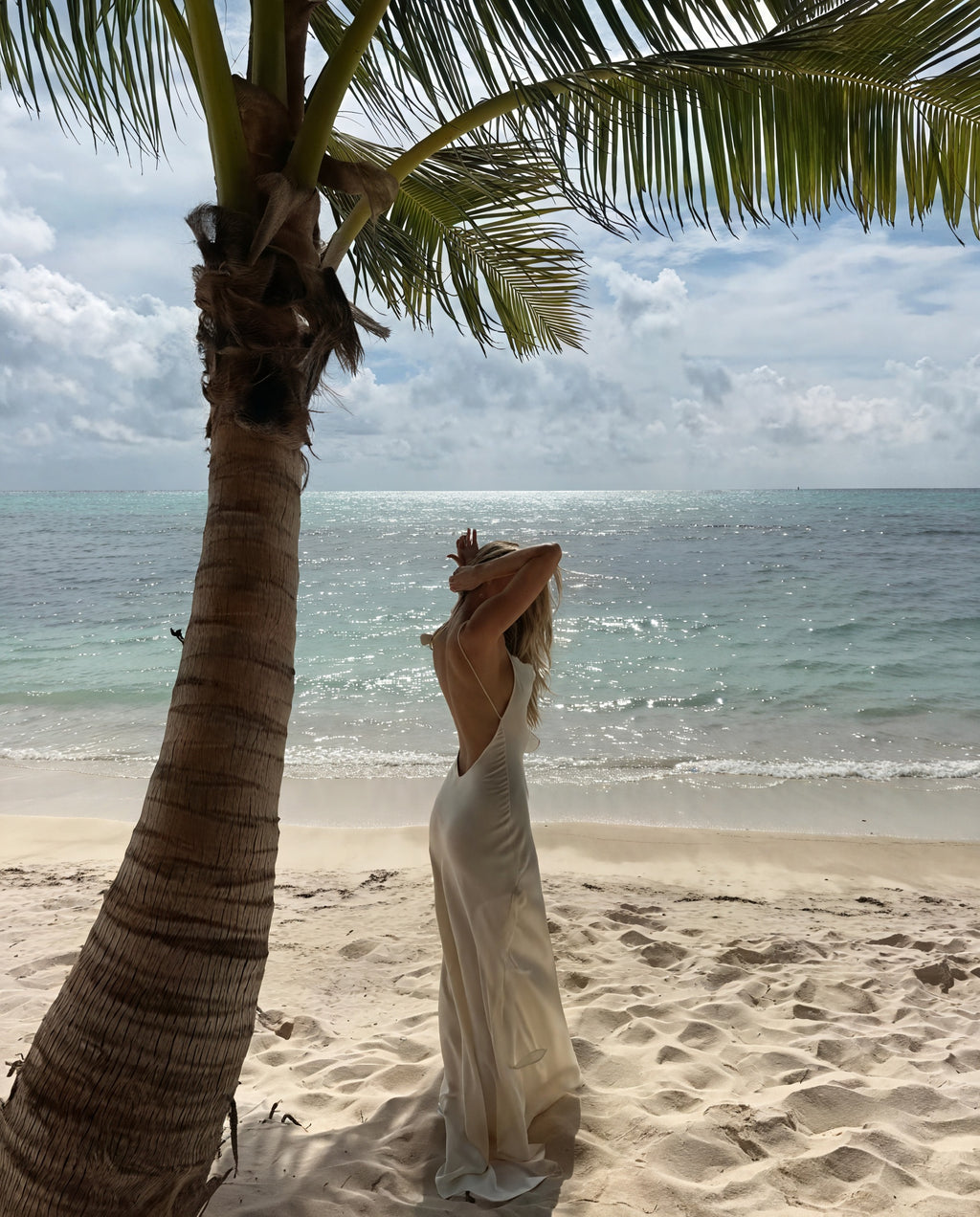 Damen Satin Maxikleid – Wasserfallausschnitt, Spaghettiträger, bodenlang-83831-22e3714e-0d02-476b-bb65-9f314f6ce410