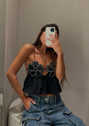 Blütenbesetztes Peplum-Top mit Neckholder
