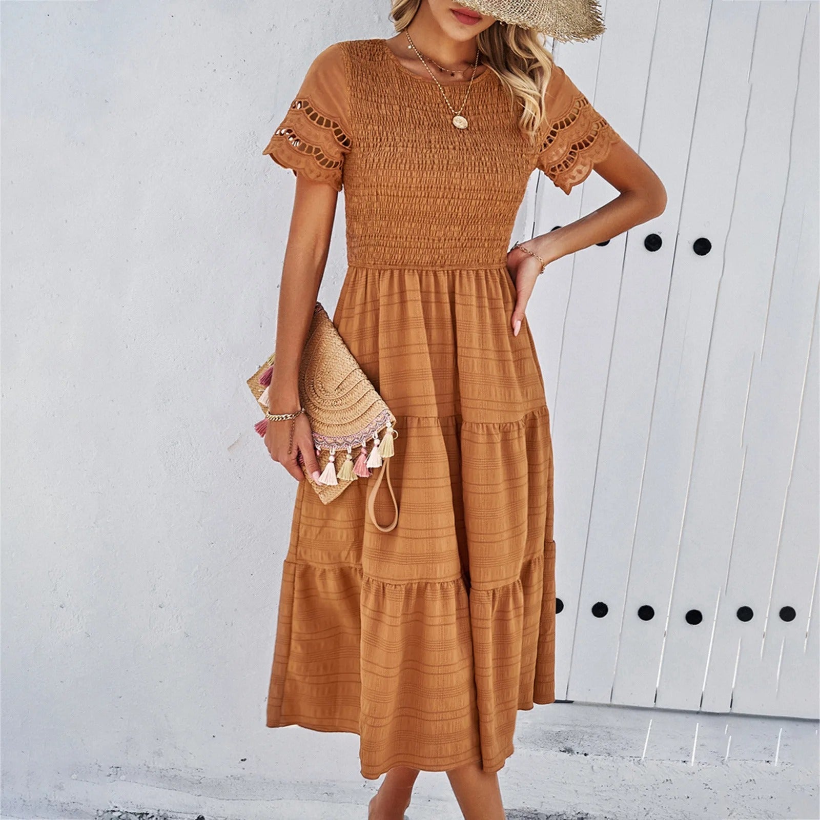 Damen Kleid mit Smock-Oberteil, kurzen Ärmeln, Lochstickerei & Stufenrock-81836-8d37f9fc-261e-44f4-a6d1-756b80dac6b3