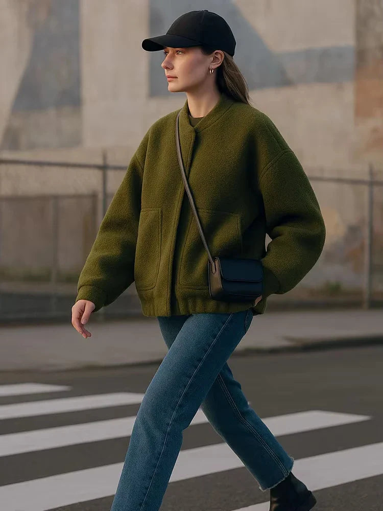 Karin | Damen Winterjacke mit Knöpfen und lockerer Passform - Elle Zürich