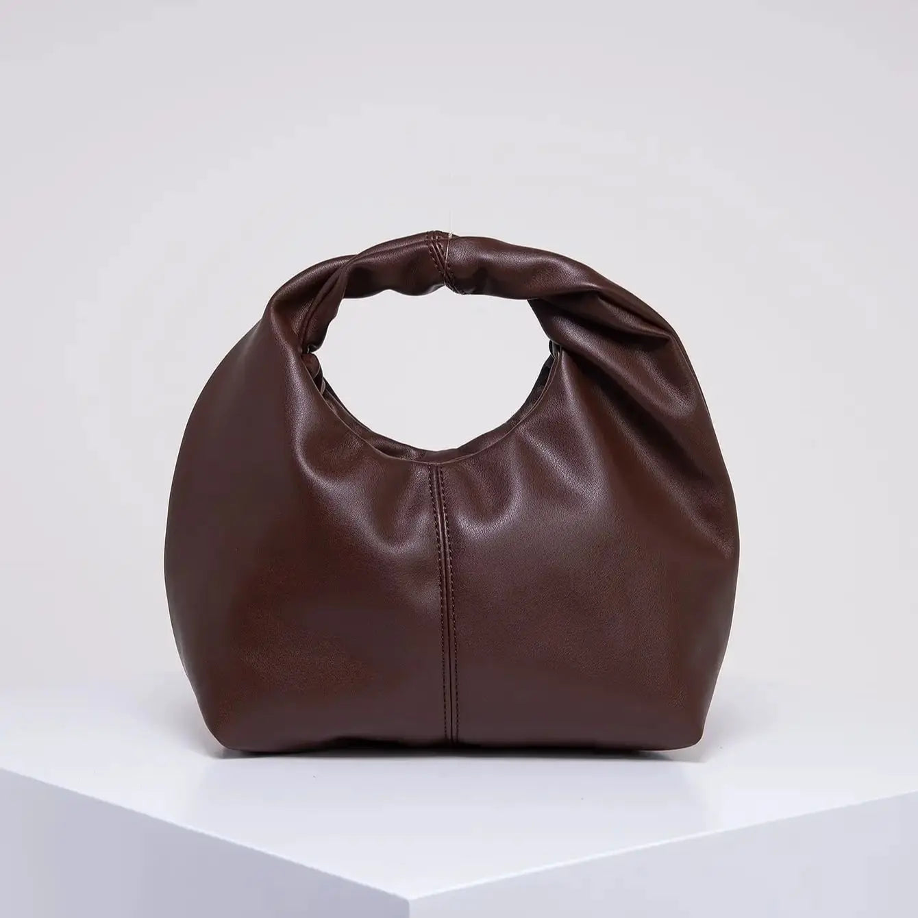 Elegante Handtasche mit Knotendetail