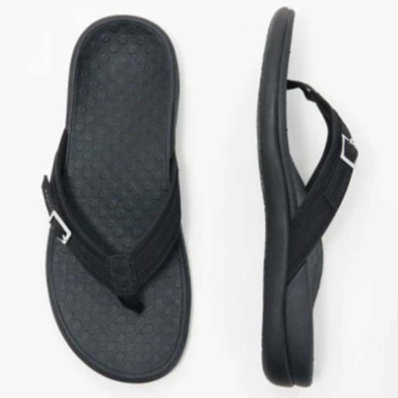 Komfortable Sandalen mit verstellbaren Riemen