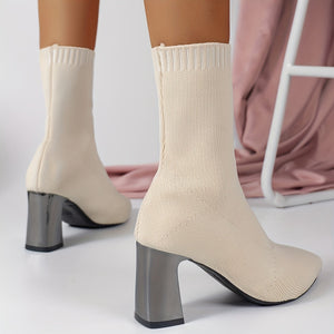 Elegante Strick-Ankle Boots mit Absatz