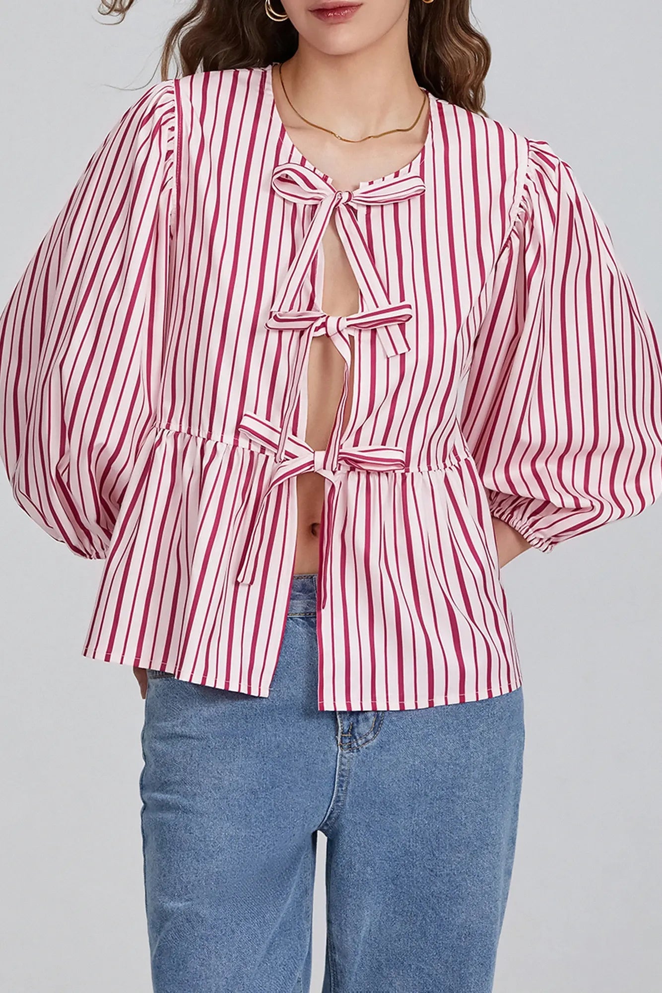 Kleidhaus Damen Bluse mit Schleifendetail, Schößchensaum & Dreiviertelärmeln – Verschiedene Farben-83302-e94139da-b7bb-49bc-ad00-089ee80985c6