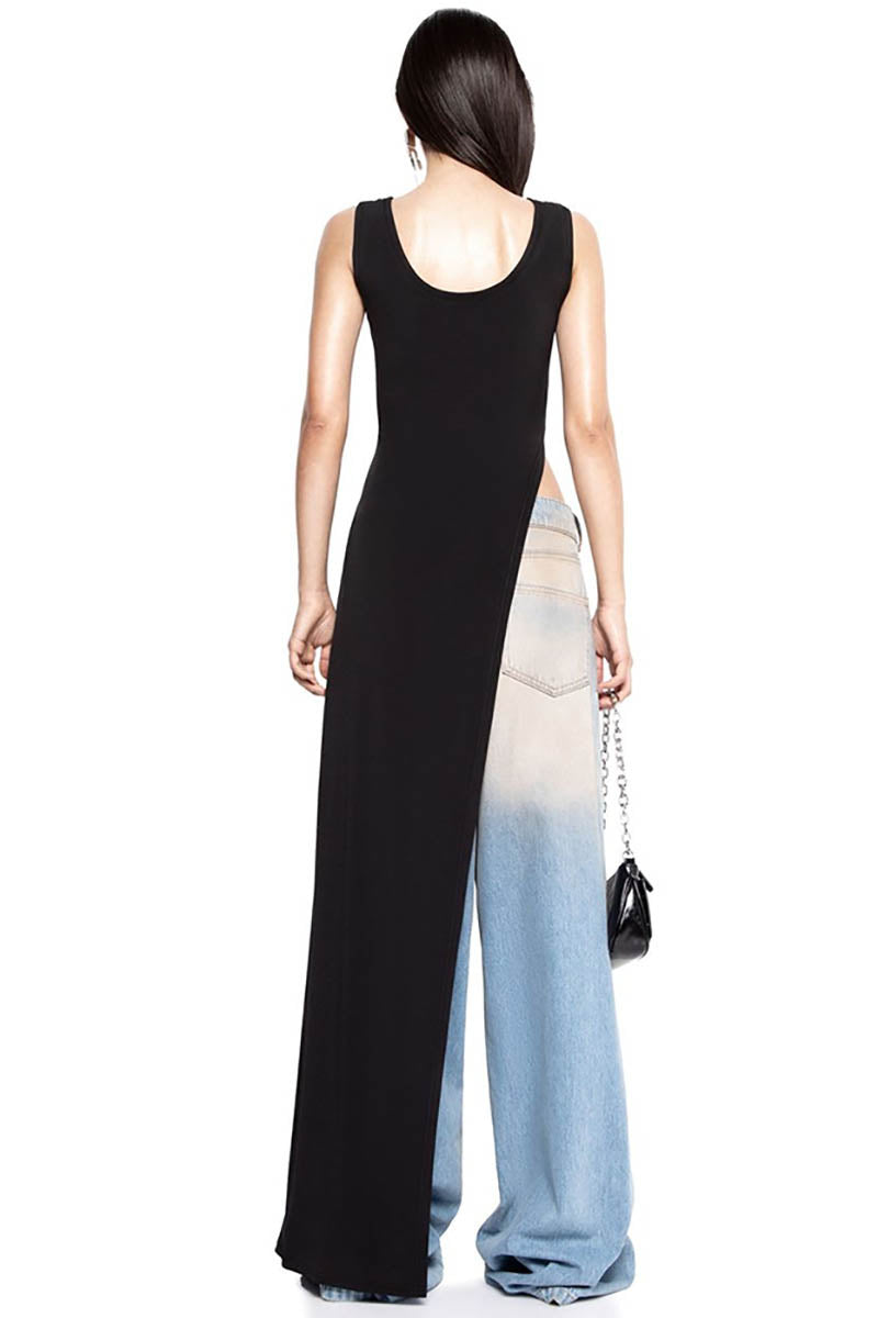 Minimalistisches Kleid/Top mit Schlitz-Detail