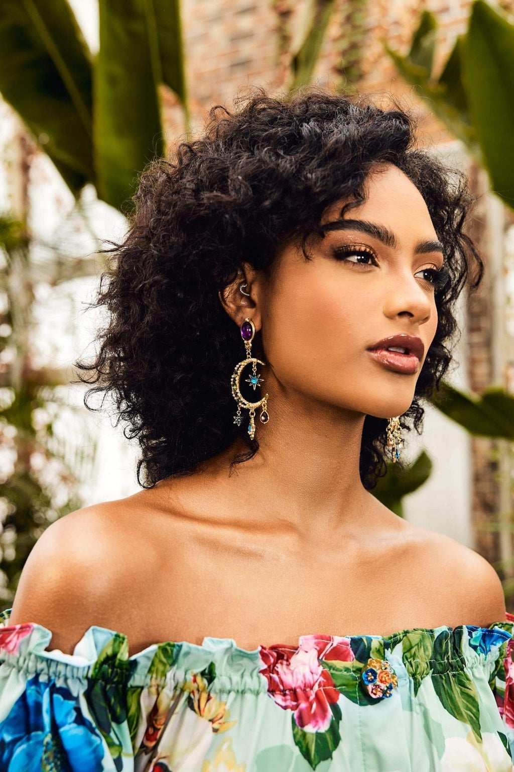 Sonnenstrahl Ohrringe mit Edelsteinen