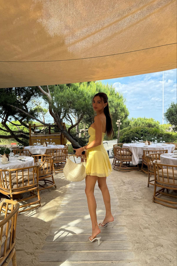 Damen Kleid Gelb mit Cutout-Design, Transparenz-Ärmeln, Fließend-83601-ffe4cce6-8161-475c-8a0c-14a0c0b256aa